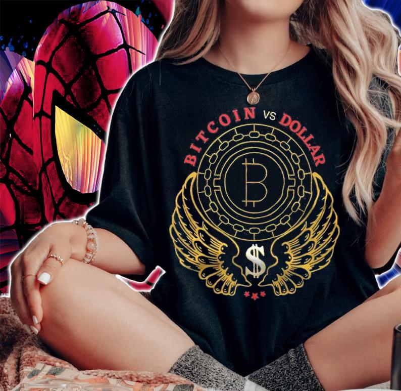 Bitcoin Vs Dollar logo 2022 T-shirt t-shirt