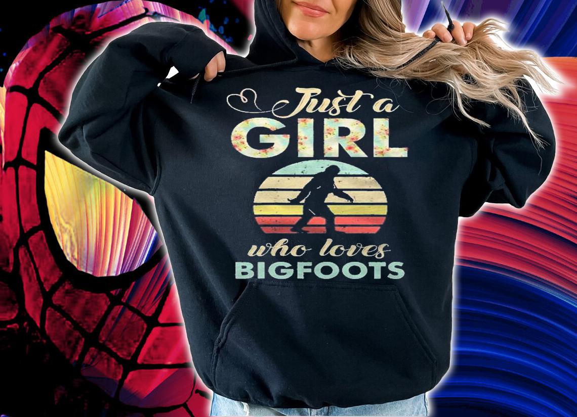 Just A Girl Who Loves Bigfoots Retro Vintage Bigfoot Shirt