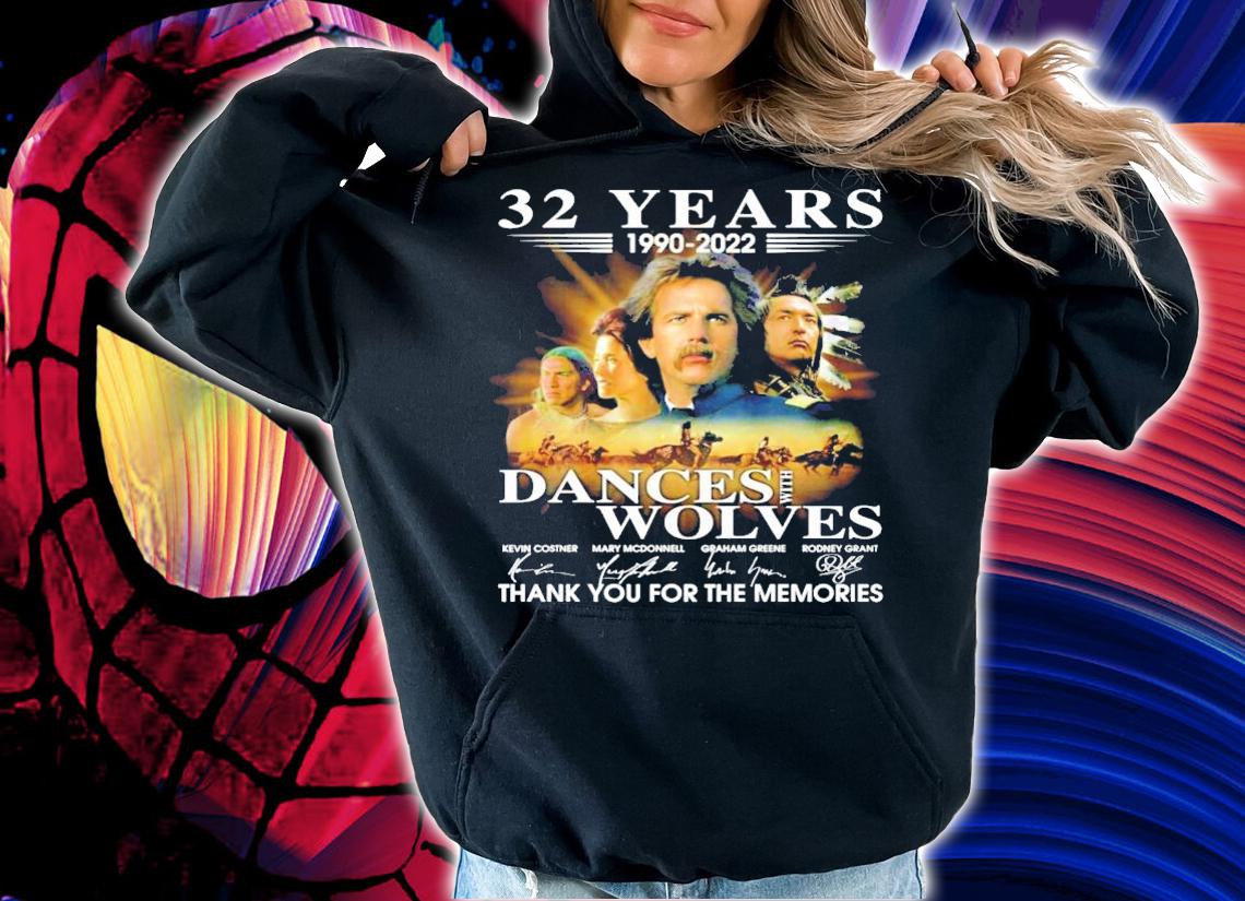 32 years 1990-2022 Dances with Wolves signatures shirt hoodie