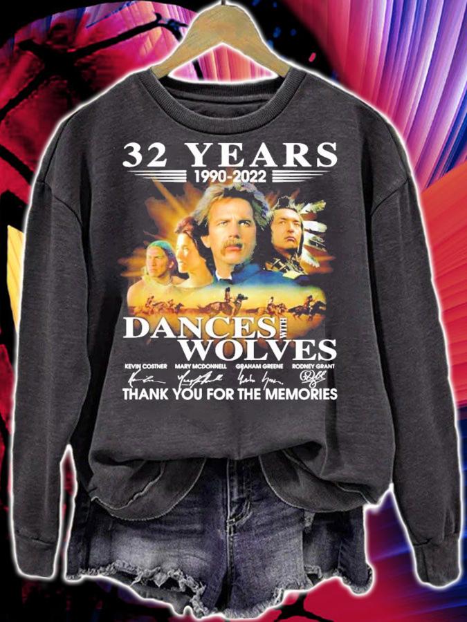 32 years 1990-2022 Dances with Wolves signatures shirt sweatshirt