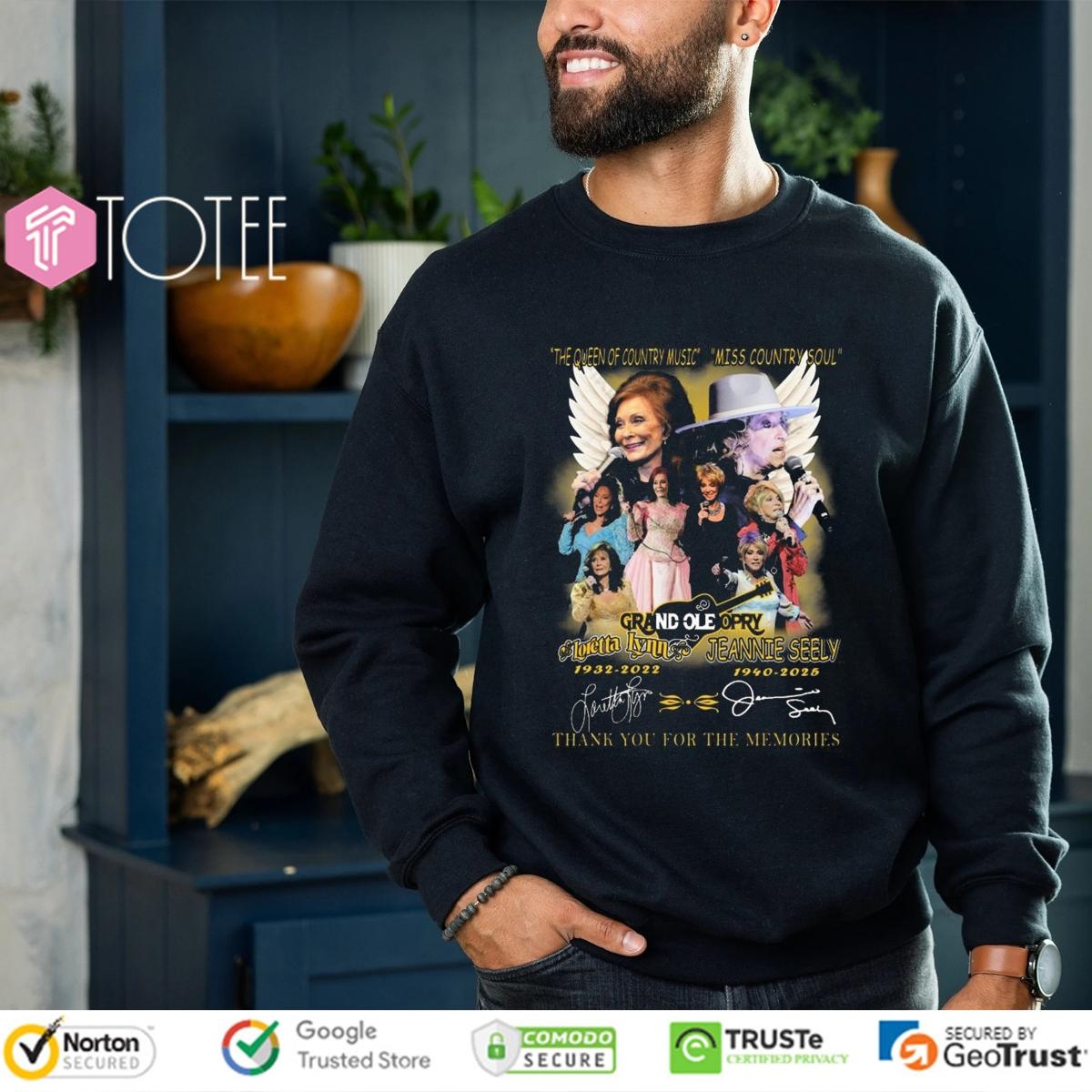 The Queen Of Country Music Miss Country Soul Loretta Lynn Jeannie Seely Signed Sweatshirt